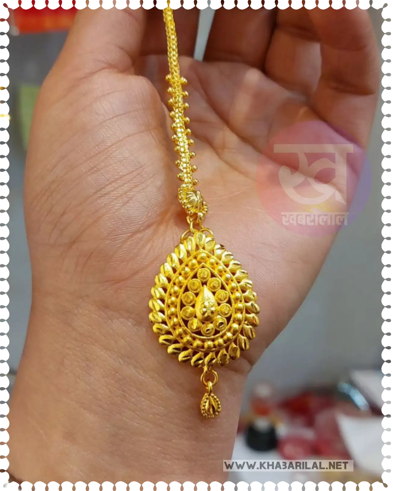 latest gold maang tikka design : इस वेडिंग सीजन में लेटेस्ट गोल्ड मांग टीका देगा स्टनिंग लुक