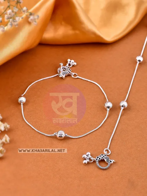 Bead anklets : बीड्स एंकलेट का बढ़ रहा है ट्रेंड स्टायल करें ये लैटेस्ट पायल