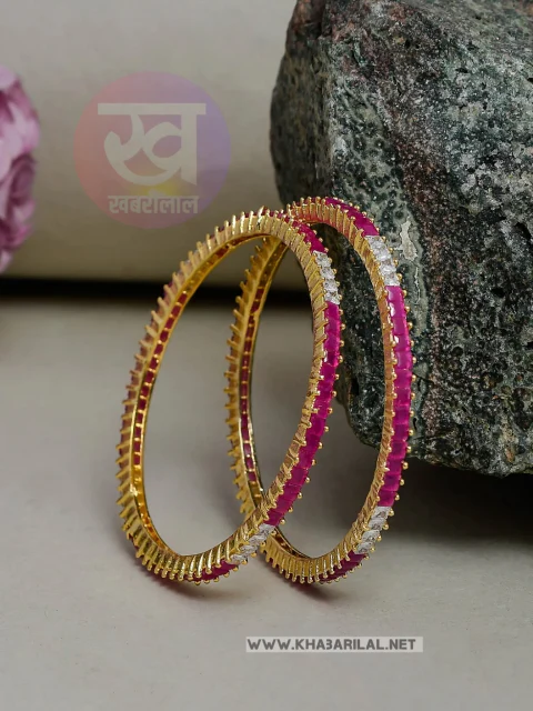 Latest Bangles Design: ये 3 लैटेस्ट बेंगल डिजाइन आपको देंगी फैशनेबल लुक