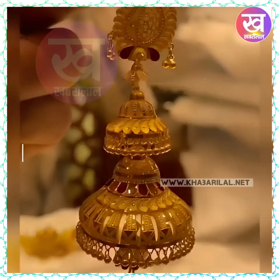 Gold Jhumka Design : पारंपरिक लुक पाने स्टाइल करें ये सोने के ये झुमके