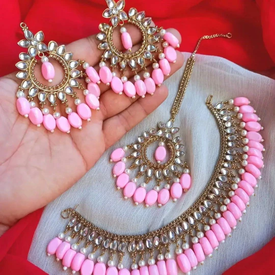 necklace for girls : ब्यूटीफुल लुक के लिए टॉप 3 नेकलेस डिजाइन