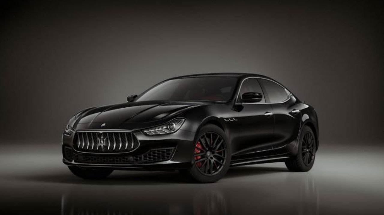 पावरफुल इंजन और लग्जरी फीचर्स के साथ लॉन्च हुई Maserati Ghibli car जाने कीमत