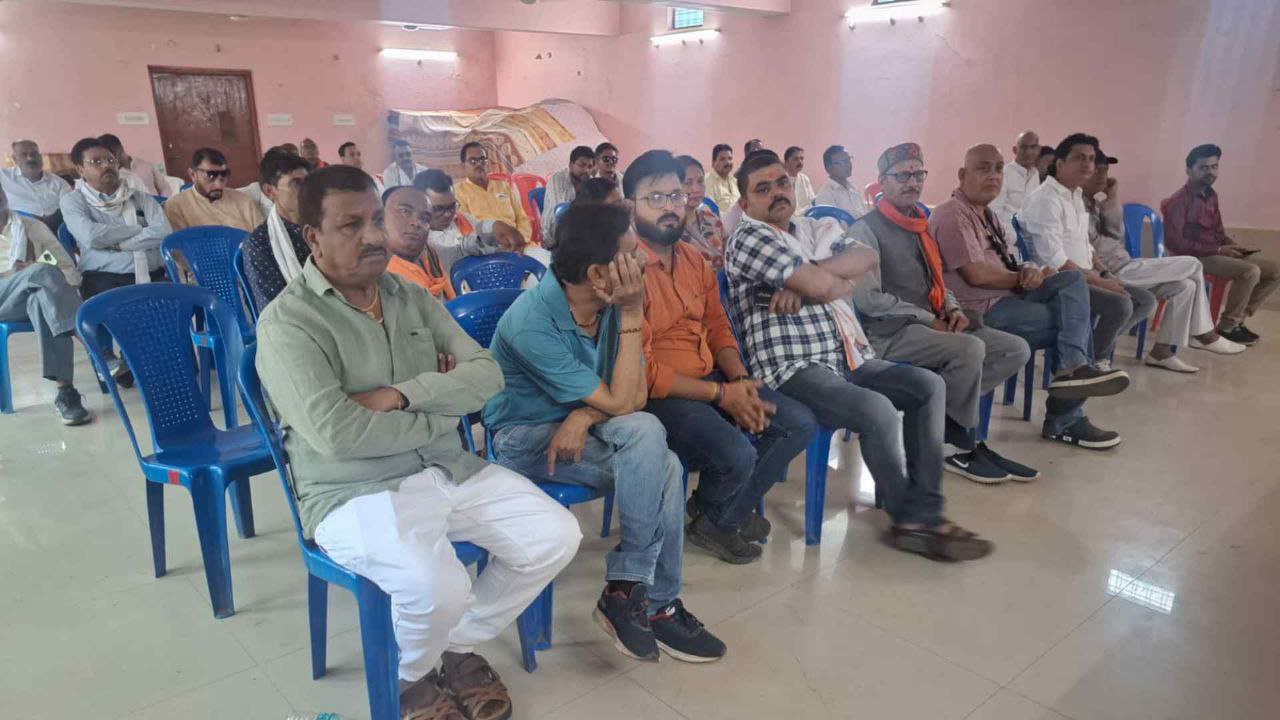 पूर्व विधायक वीरेंद्र सिंह चंदेल की मनाई गई दसवीं पुण्यतिथि