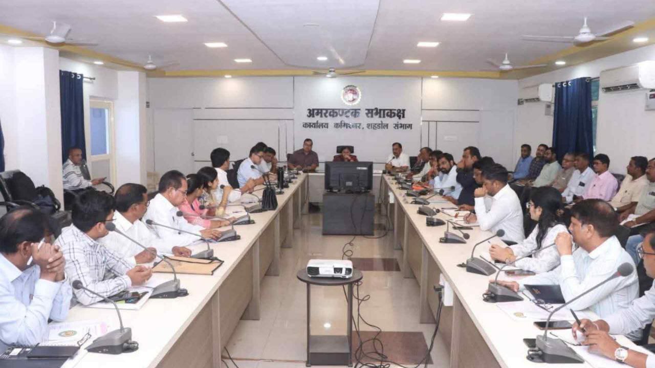 Bandhavgarh में 10 हाथियों की मौत से प्रशासन ने ली सीख अमरकंटक में हुई विभागों की समन्वय बैठक