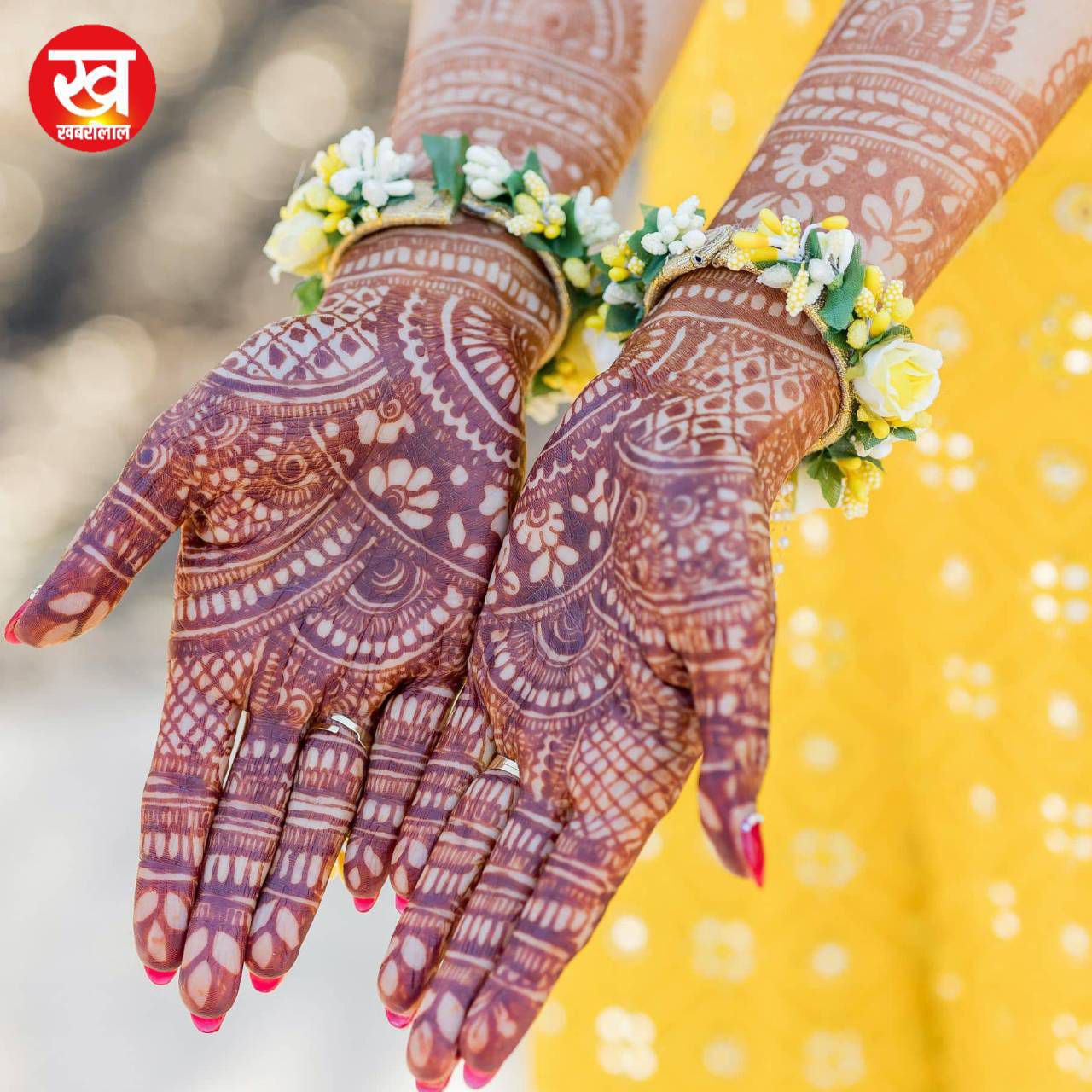 Unique mehndi design : इस सावन हाथों की मेहंदी का डिजाइन मेरे महादेव के नाम
