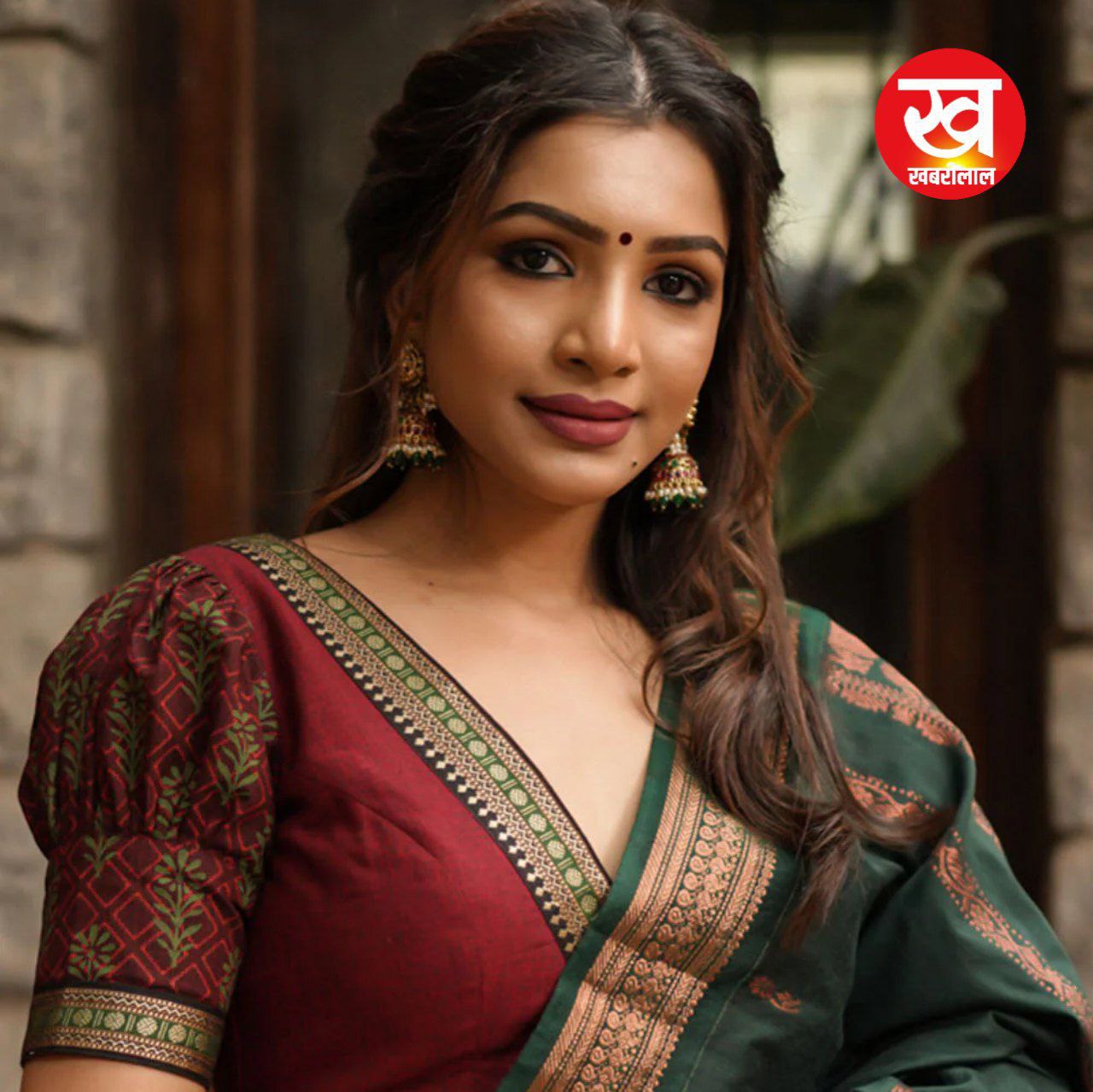 Blouse Sleeves Designs : साड़ी लुक को स्टाइलिश टच देने के लिए लेटेस्ट ब्लाउज स्लीव्स डिजाइन
